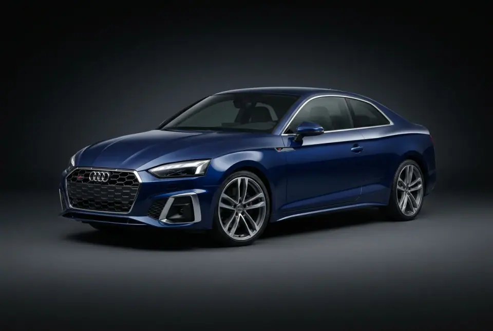 Audi S5 Coupe — front three quarter