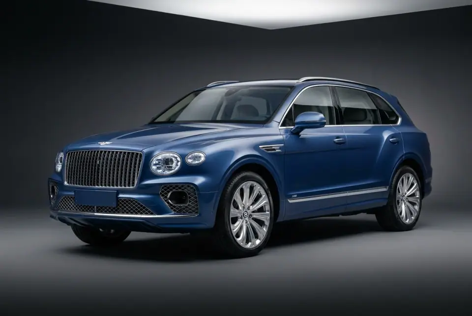 Bentley Bentayga EWB Azure — front three quarter