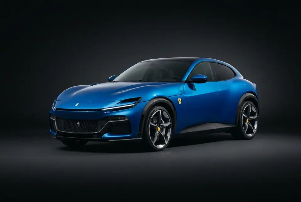 Ferrari Purosangue — front three quarter