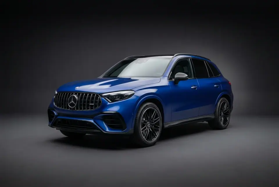 Mercedes-AMG GLC 63 S E Performance — front three quarter